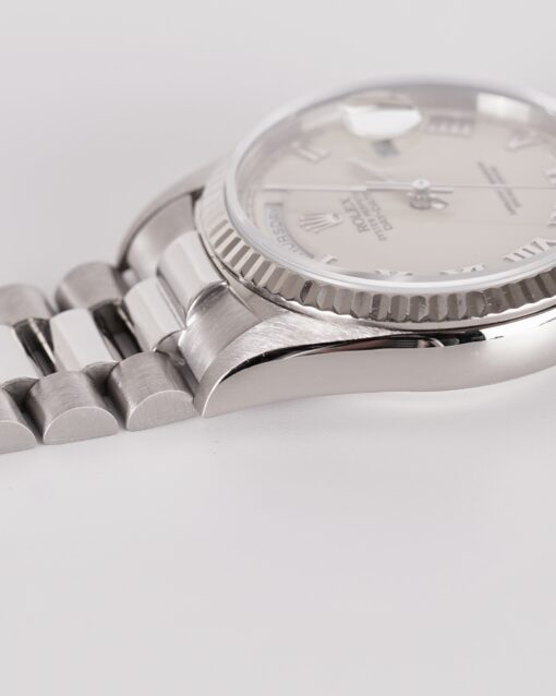 rolex-oyster-perpetual-day-date-creme-roman-18239-1990-2
