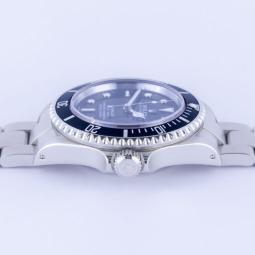 rolex-sea-dweller-16600-6