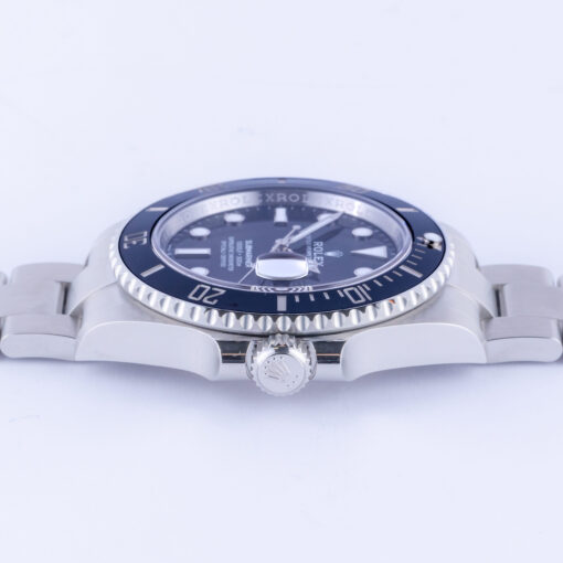 rolex-submariner-126610ln-4