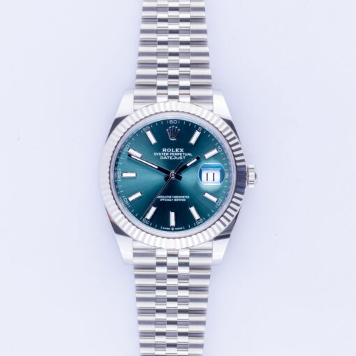 Rolex Datejust 126334 Mint