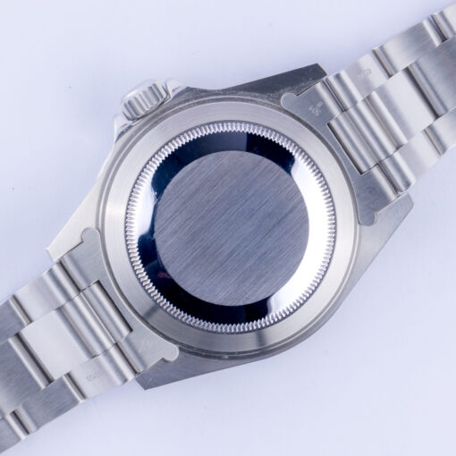 rolex-submariner-14060m-2