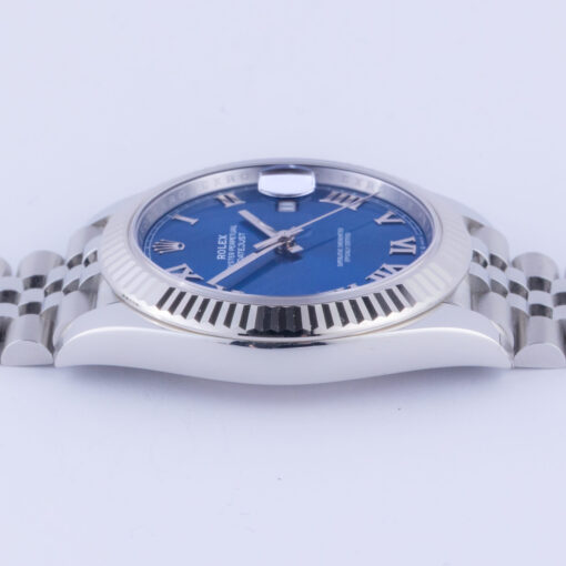 rolex-submariner-126610lv-9