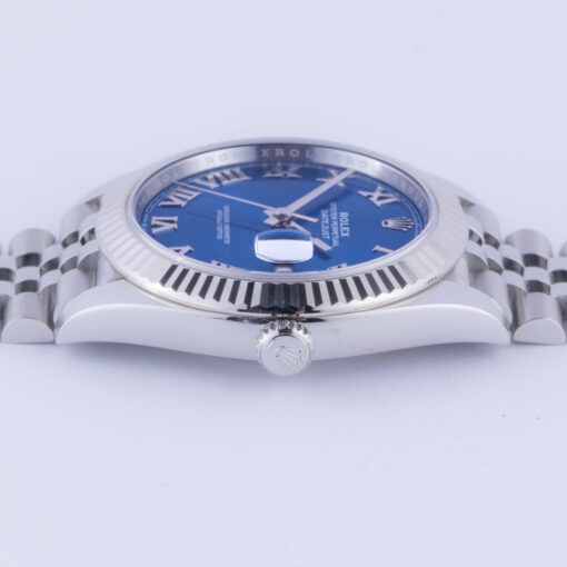 rolex-submariner-126610lv-9