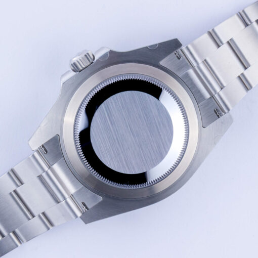 rolex-submariner-126610lv-10