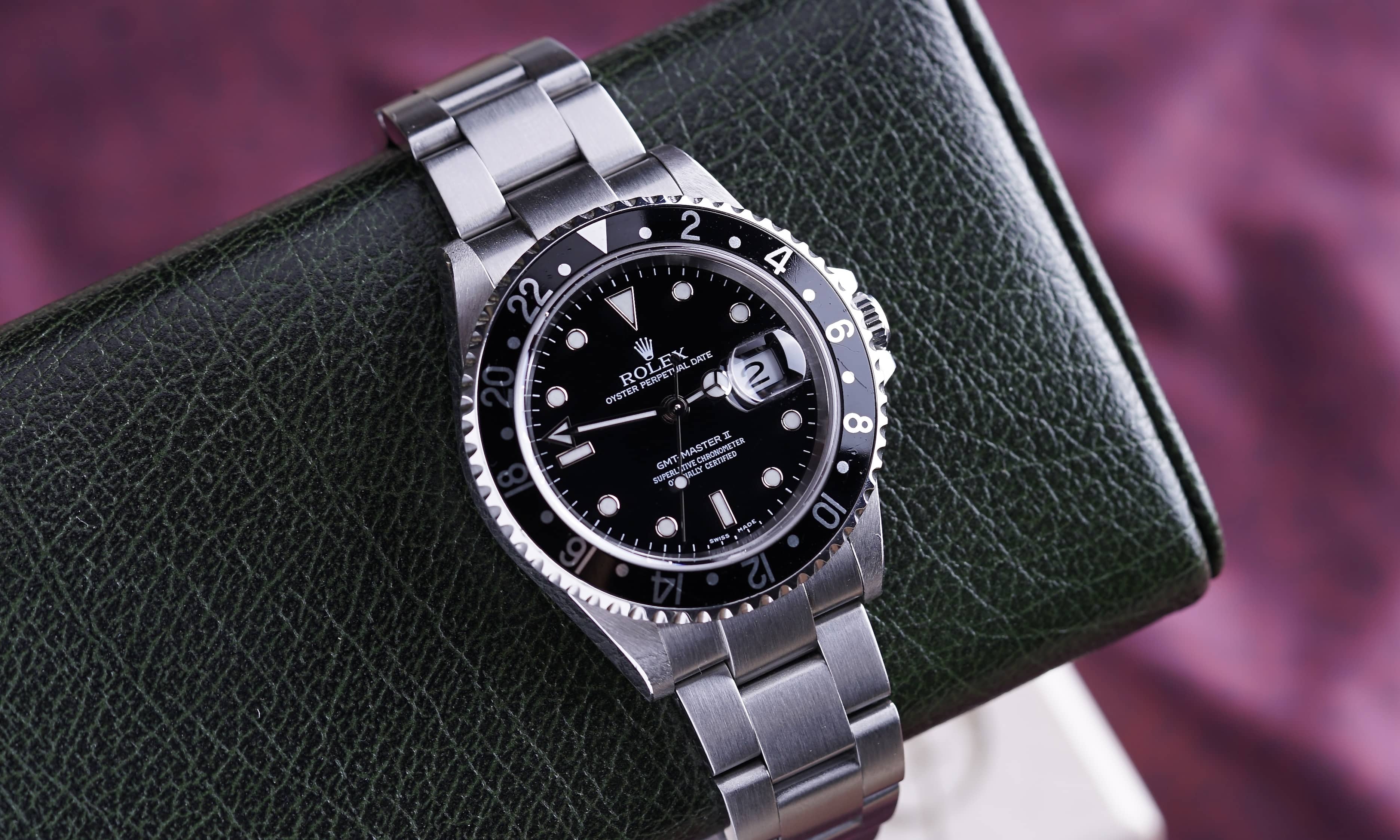Rolex GMT-Master 16700