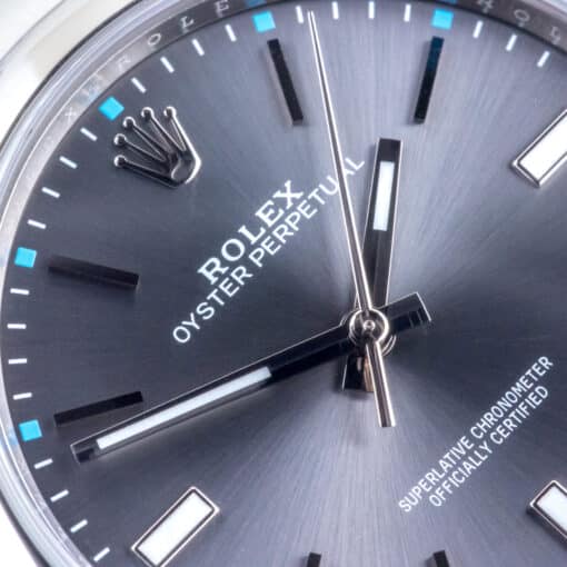 rolex-oyster-perpetual-114300-2