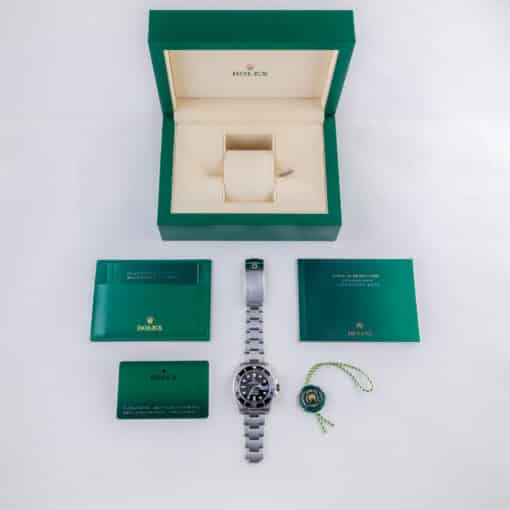 rolex-submariner-126610ln-12